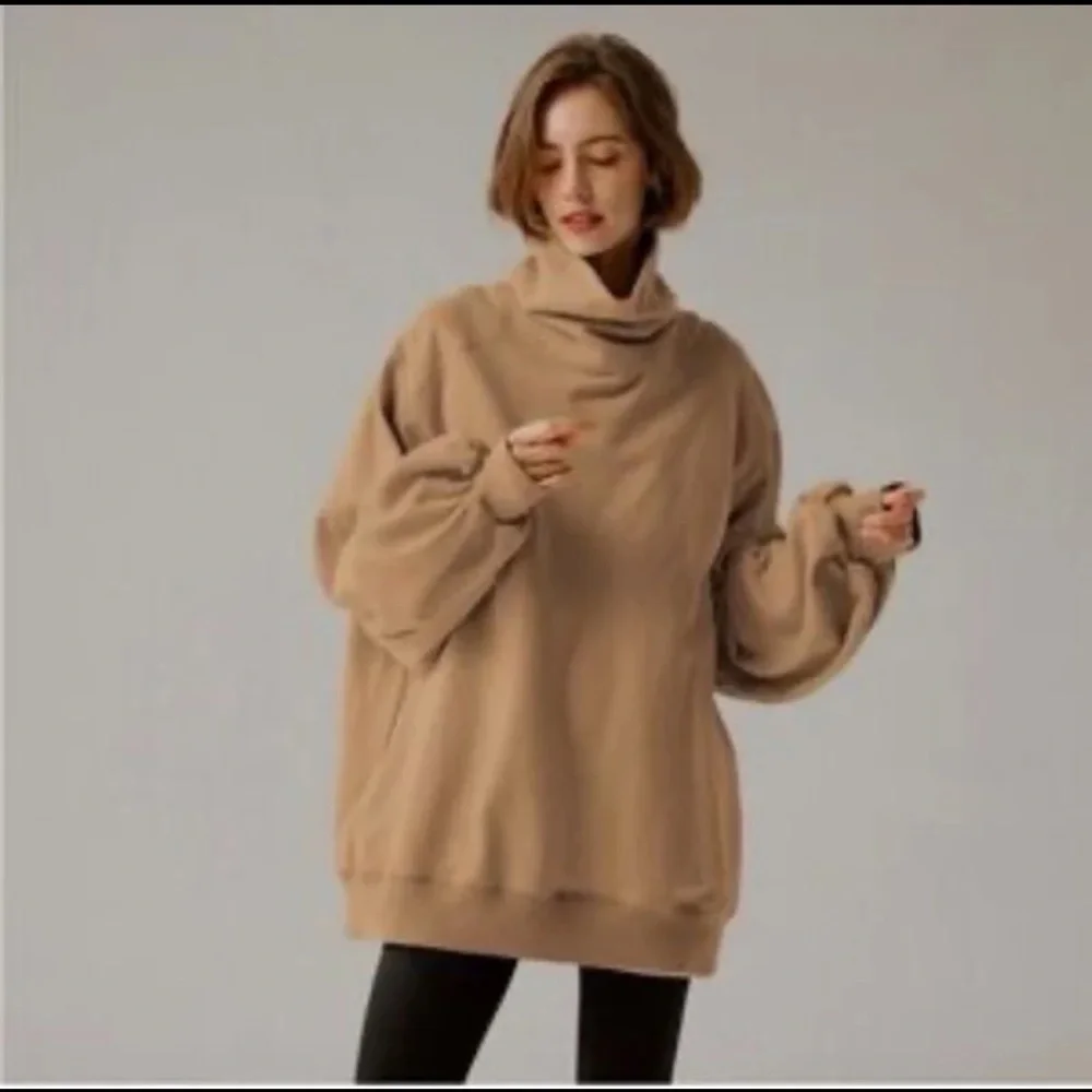 Nap Lounge Boxy Turtleneck Sweatshirt Camel Tan Cowl Neck Oversized Baggy
Sz XL - Picture 4 of 12